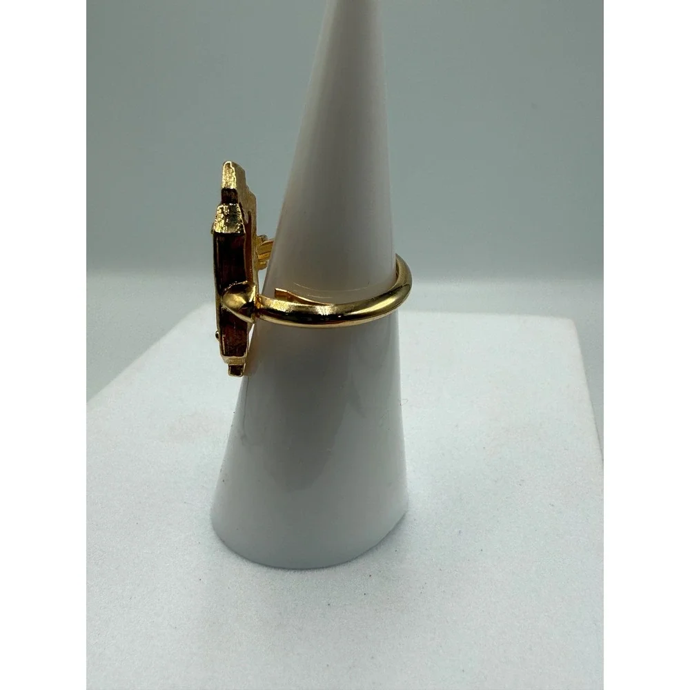 Avon Frostlights Pink Camphor Glass Ring Gold Tone Vintage Art Deco Size 5.5